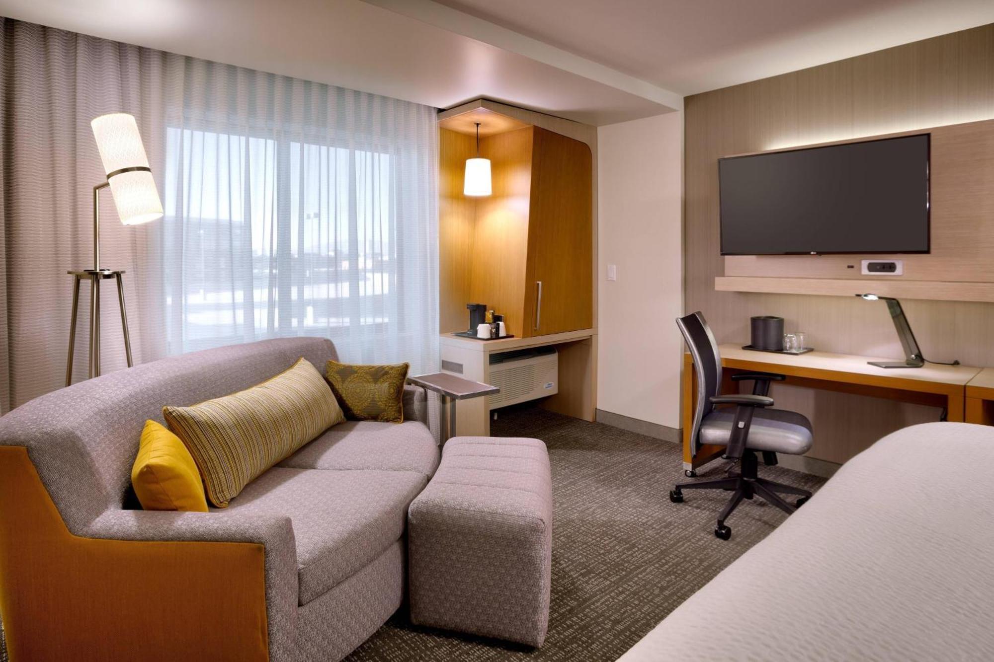 Courtyard By Marriott Salt Downtown Hotel Salt Lake City