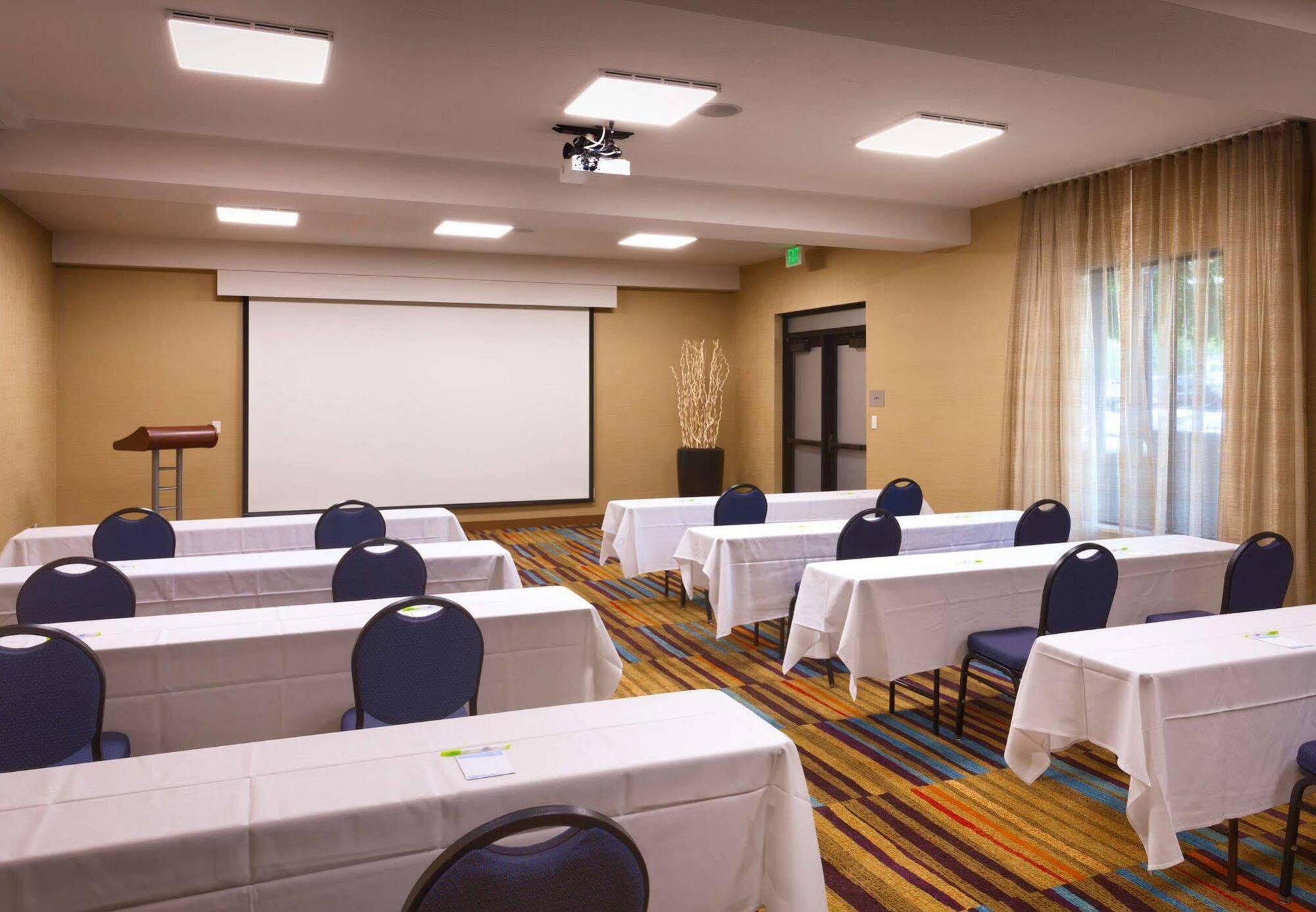 Courtyard By Marriott Salt Downtown 3* Salt Lake City